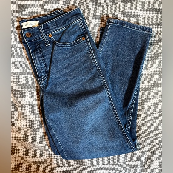 Madewell Denim - Madewell Mid-Rise Stovepipe Size 28